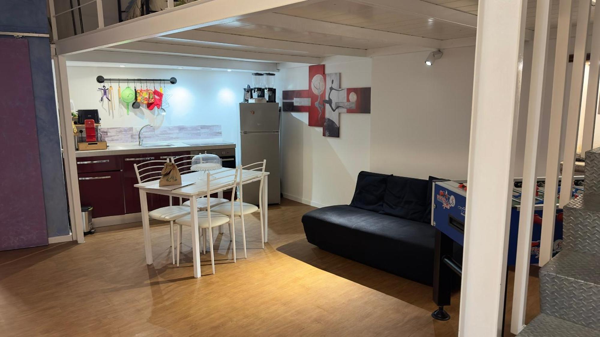 Small Mezzanine Apartment Colosseo Roma Ngoại thất bức ảnh